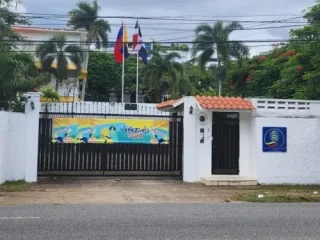 Mirex prepara reapertura del Consulado dominicano en Caracas