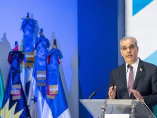 Abinader impulsa la cooperación regional ante la crisis económica