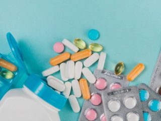 Cuestionan cobertura de 13 medicamentos de alto costo