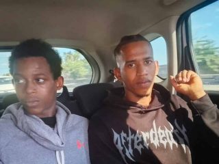 Denuncian que la Policía no quiso recibir a jóvenes acusados de asaltos