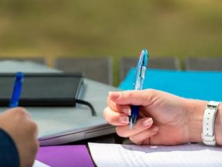 Evaluación docente promedio de 85 puntos: un desafío para la gobernanza educativa