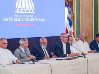 Gobierno destina RD$2,000 millones recuperados a obras en 15 provincias