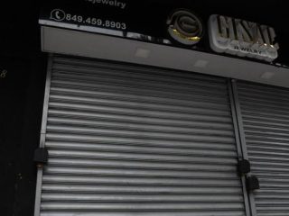 Incidente en Villa Juana: empleado herido durante intento de robo a joyería