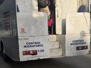 Migración amplía las inspecciones a zonas agrícolas y obras de construcción