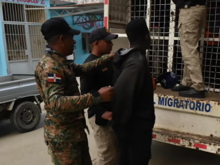 Migración deportó 2,936 haitianos: un duro golpe a la frontera