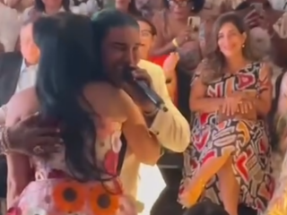 Omega y Yeni Berenice Reynoso: Un símbolo de resiliencia en la Fashion Week RD