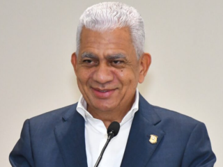 Revisar la Ley de Hidrocarburos: un golpe bajo para la economía dominicana